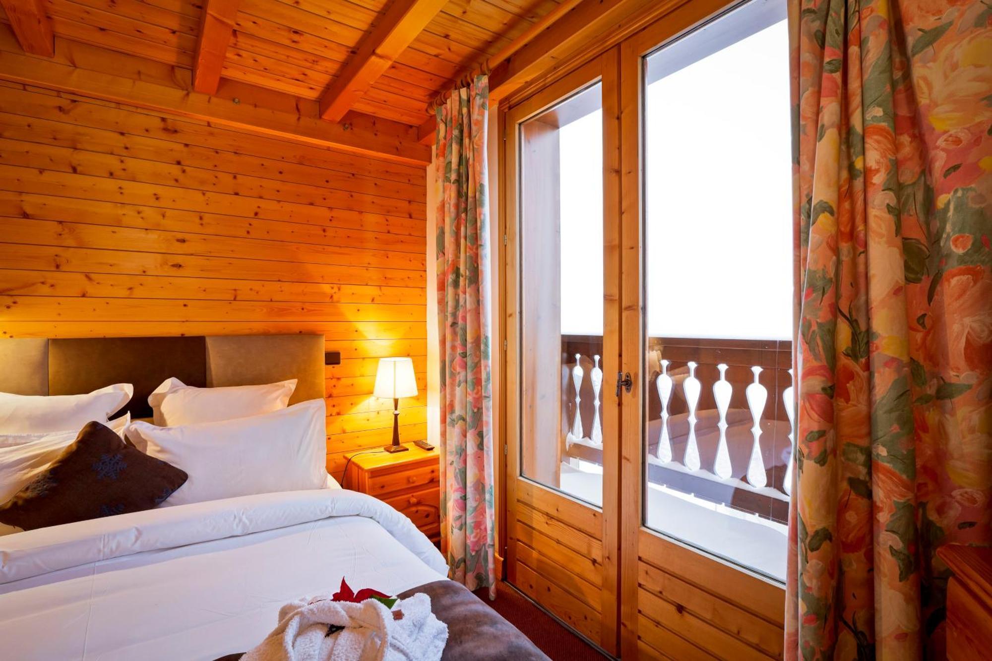 Hotel Les Flocons 쿠쉐벨 외부 사진